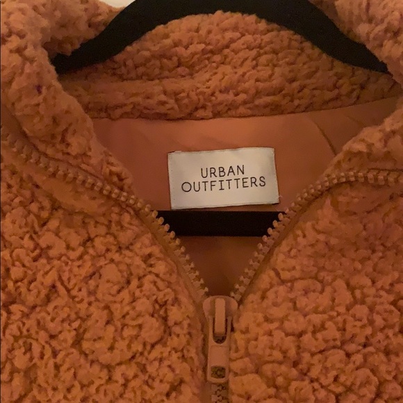 Teddy Jacket - Picture 3 of 7